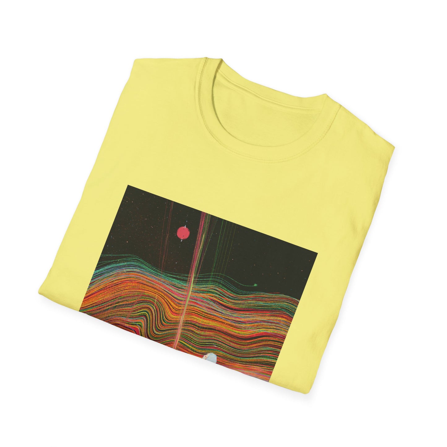 'Girl in the Dunes // s z n 1' - Unisex Softstyle T-Shirt